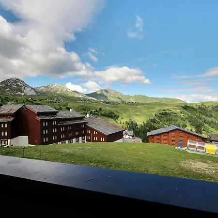 Pour 6 Aux Pieds Des Pistes à Belle Plagne - Fr-1-455-145